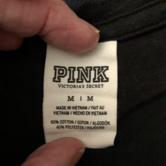 PINK 💕& EXPRESS 🥰TEEEEE BUNDLE - Picture 6 of 8